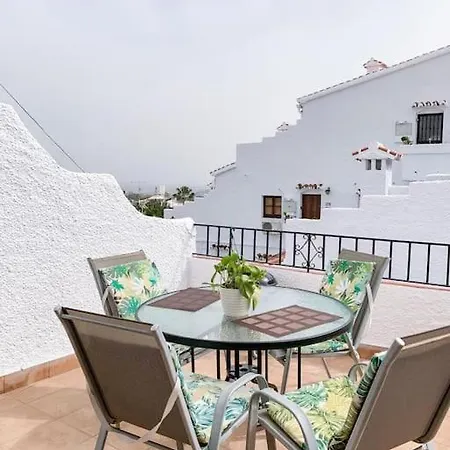 Capistrano Con Terraza Y Piscina By South Costa